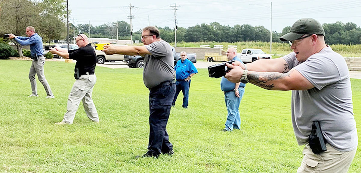 Campus police host TASER class
